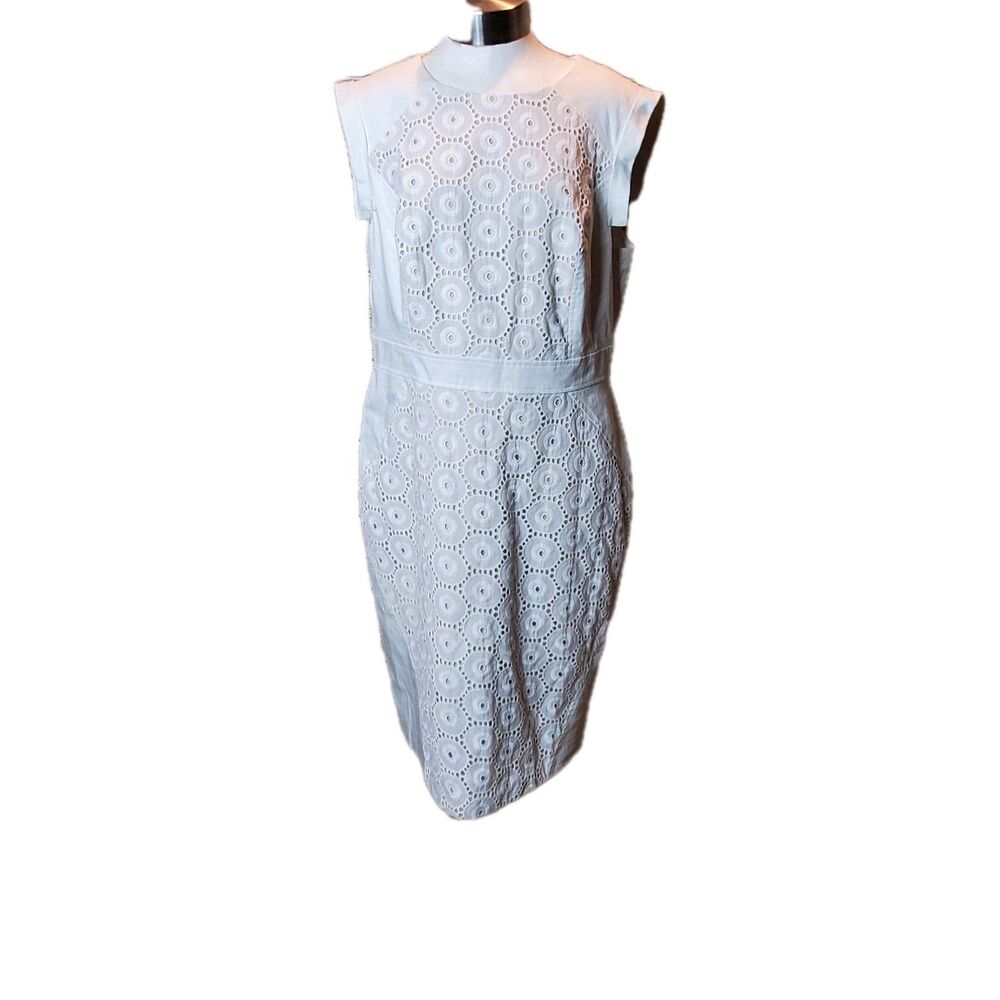 Adrianna Papell White Eyelet Sheath Dress Size 16 Missing Belt - Picture 2 of 8